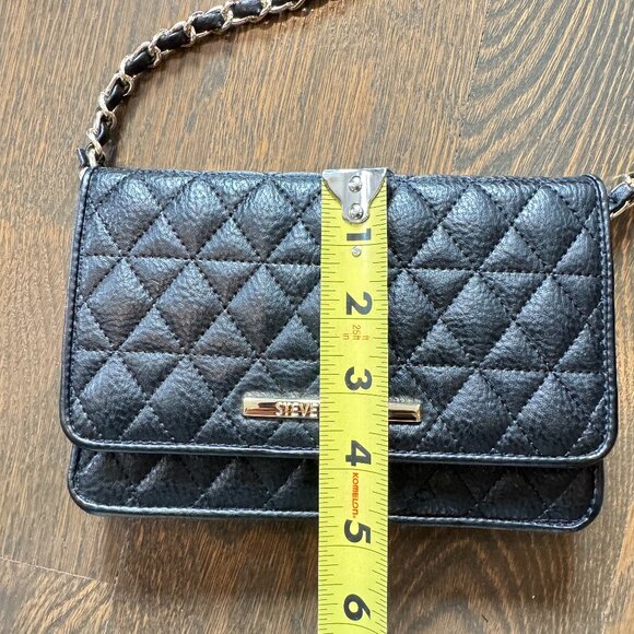 Steve Madden Black Quilted Crossbody Bag - Picture 10 of 12